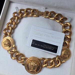 Versace chain